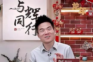 不常见的铁！德里克-怀特两分球&三分球皆是8中2拿13分3板6助